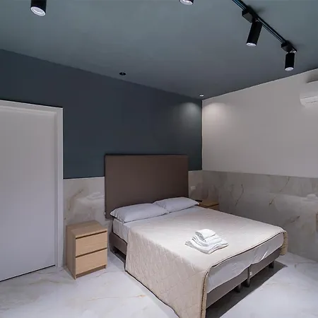 P.c. Boutique H. De Gasperi, Centro, By Clapa Group