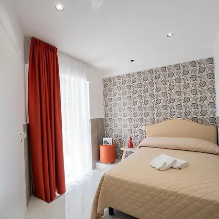 Гостевой дом P.c. Boutique H. De Gasperi, Centro, By Clapa Group 3*