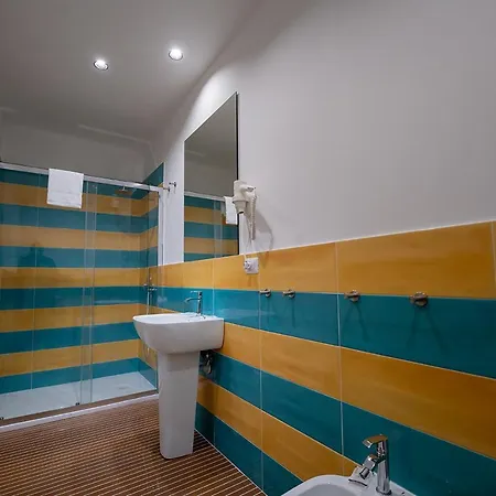 P.c. Boutique H. De Gasperi, Centro, By Clapa Group 3*