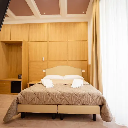 P.c. Boutique H. De Gasperi, Centro, By Clapa Group Guest house *
