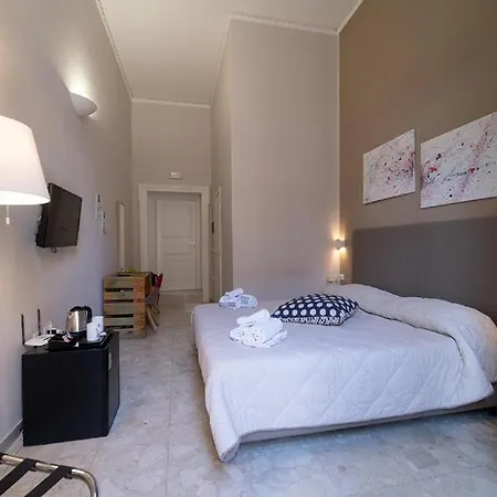 P.c. Boutique H. De Gasperi, Centro, By Clapa Group Guest house *
